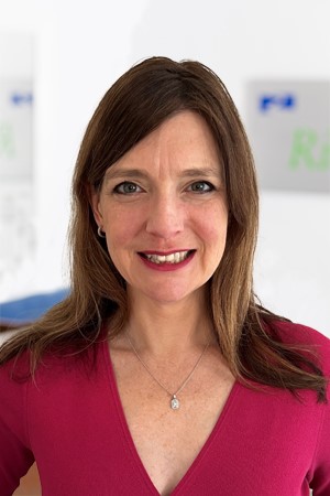 Stromcheryl GRC BKG 300X450