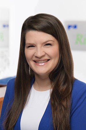 Martinez Lyons Sarah GRC BKG 300X450