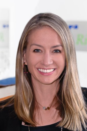 Sladekstephanie BKG 300X450