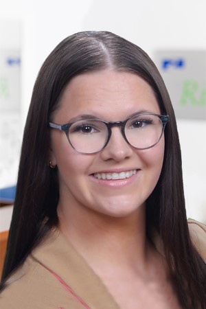 Montgomerylydia Withbkg 400X350