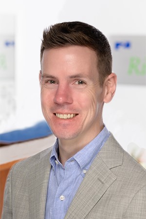 Leupold Russell GRC BKG 300X450