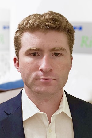 Gavinjacob BKG 300X450